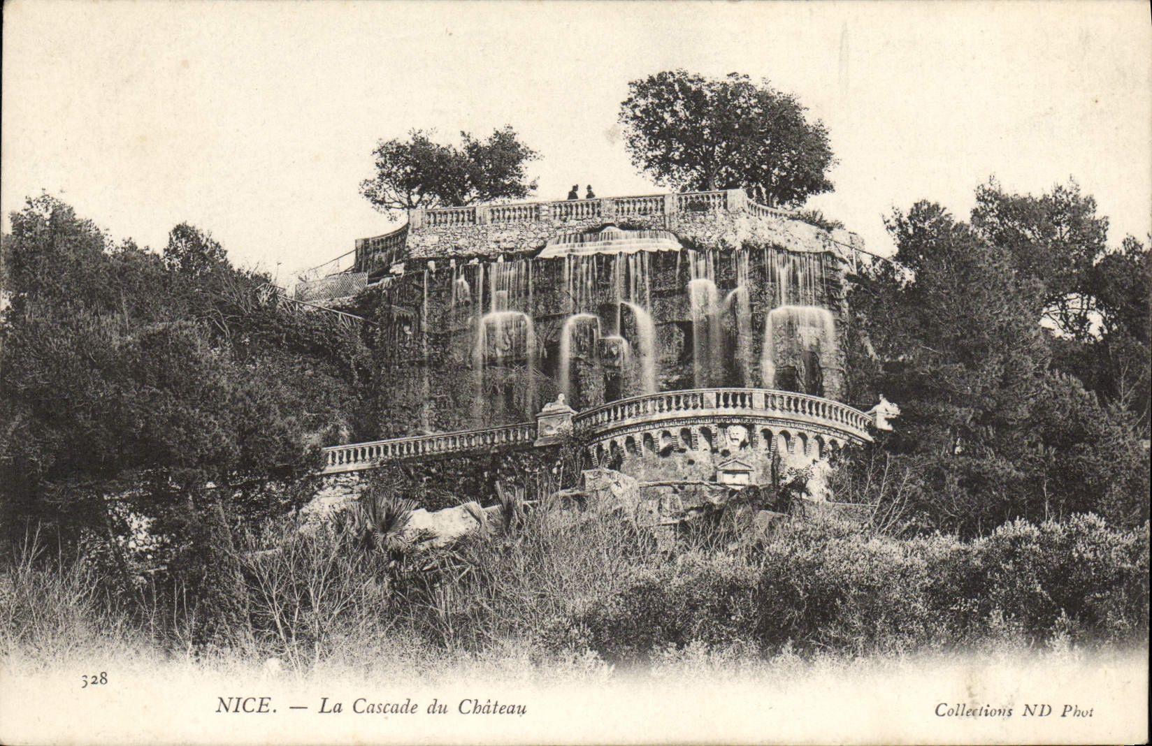 CPA Nice La Cascade du Chateau 