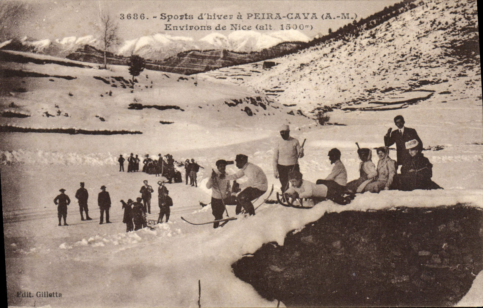 Los deportes de invierno de la POSTAL de la VENDIMIA tienen alrededores hundidos de Peira Niza de los deportes de invierno del esquí Luge