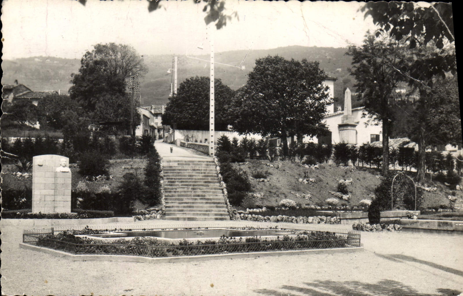 CPA Peymeinade Le Jardin