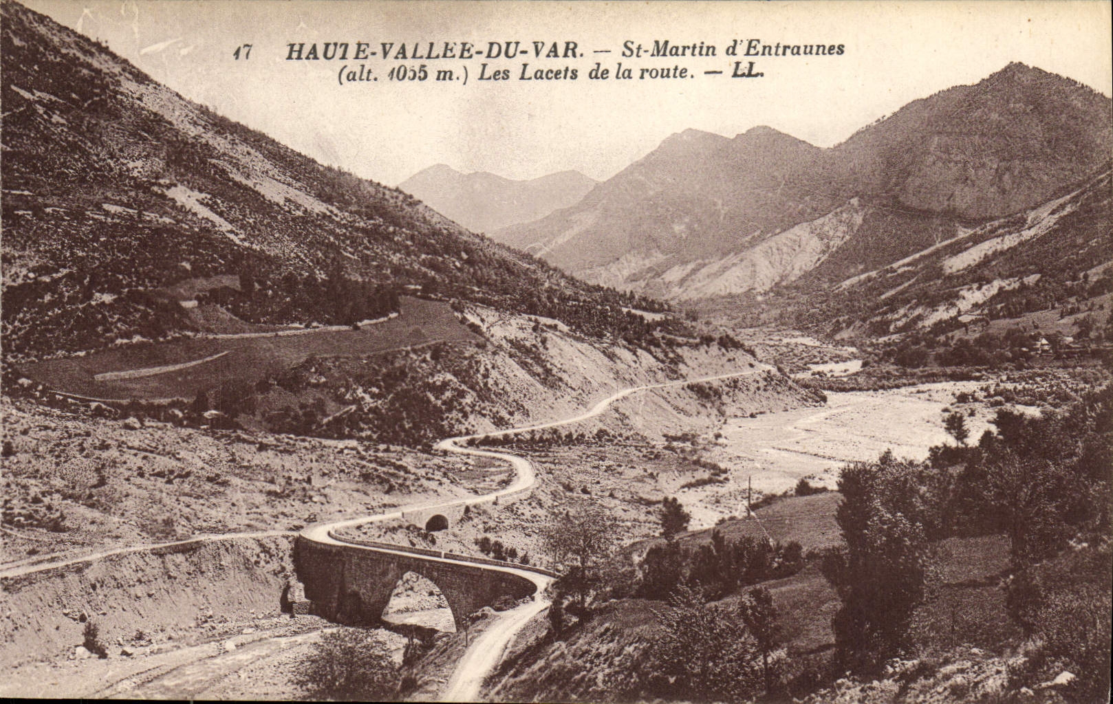 CPA Haute vallee du Var St martin d'Entraunes Les lacets de la route