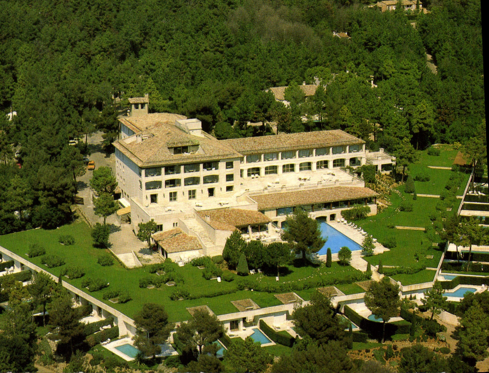 MODERN CARD Saint Paul the Farmhouse of Artigny