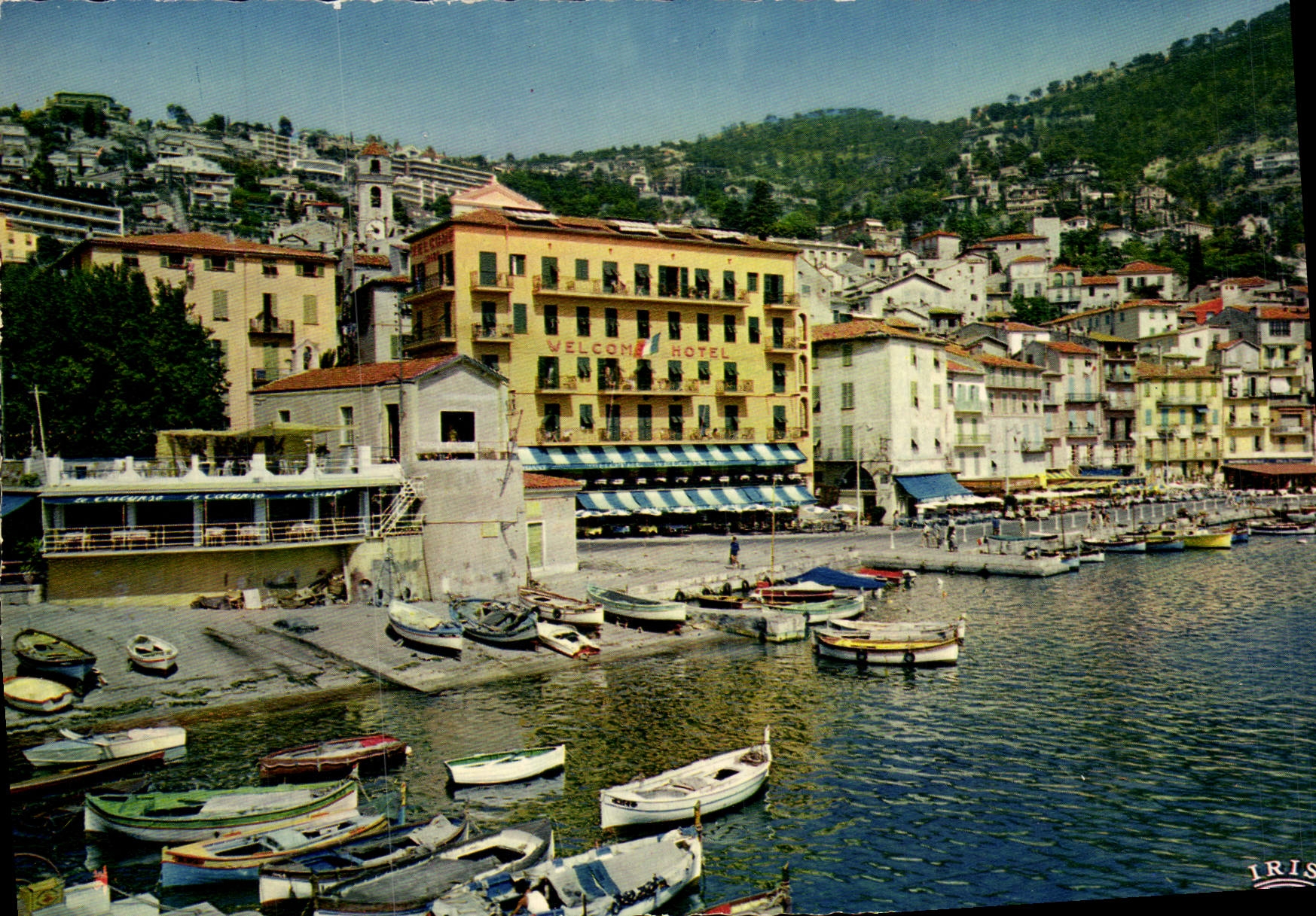 CPM Villefranche Sur Mer Le Port la Chapelle Saint Pierre Jean Cocteau Hotel Welcome et les nouveaux quais 