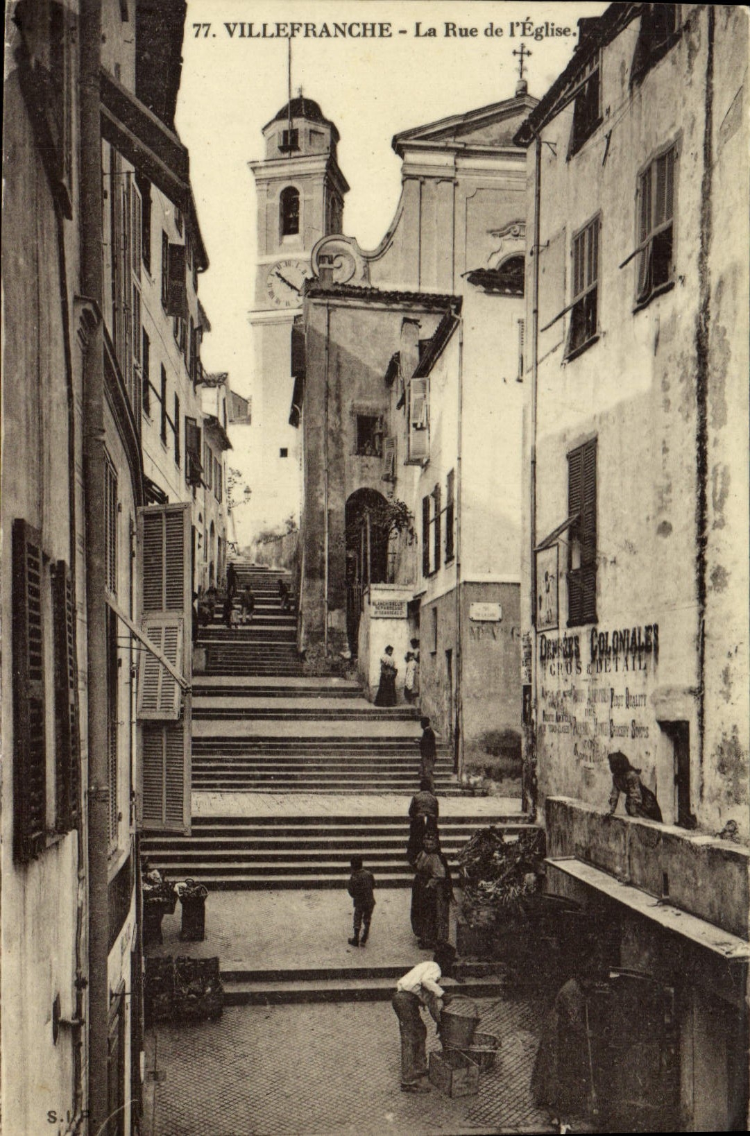 CPA Villefranche La Rue de L'Eglise