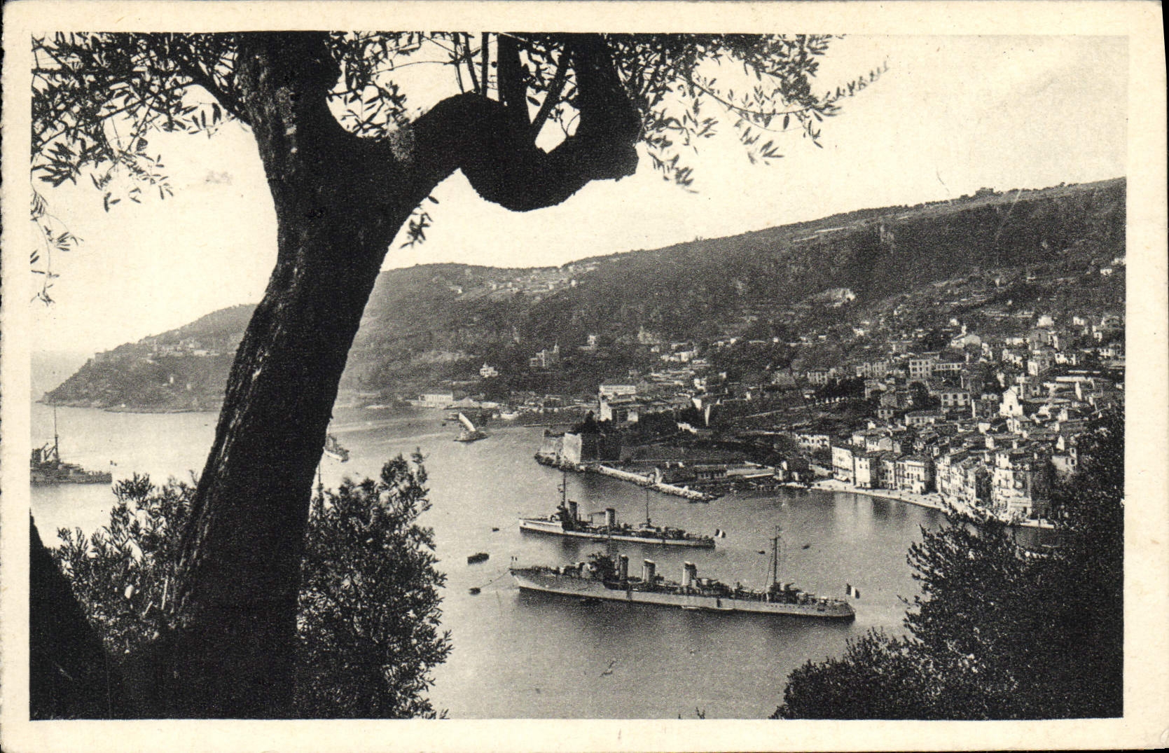 CPA Villefranche La Rade et l'Escadre Bateaux