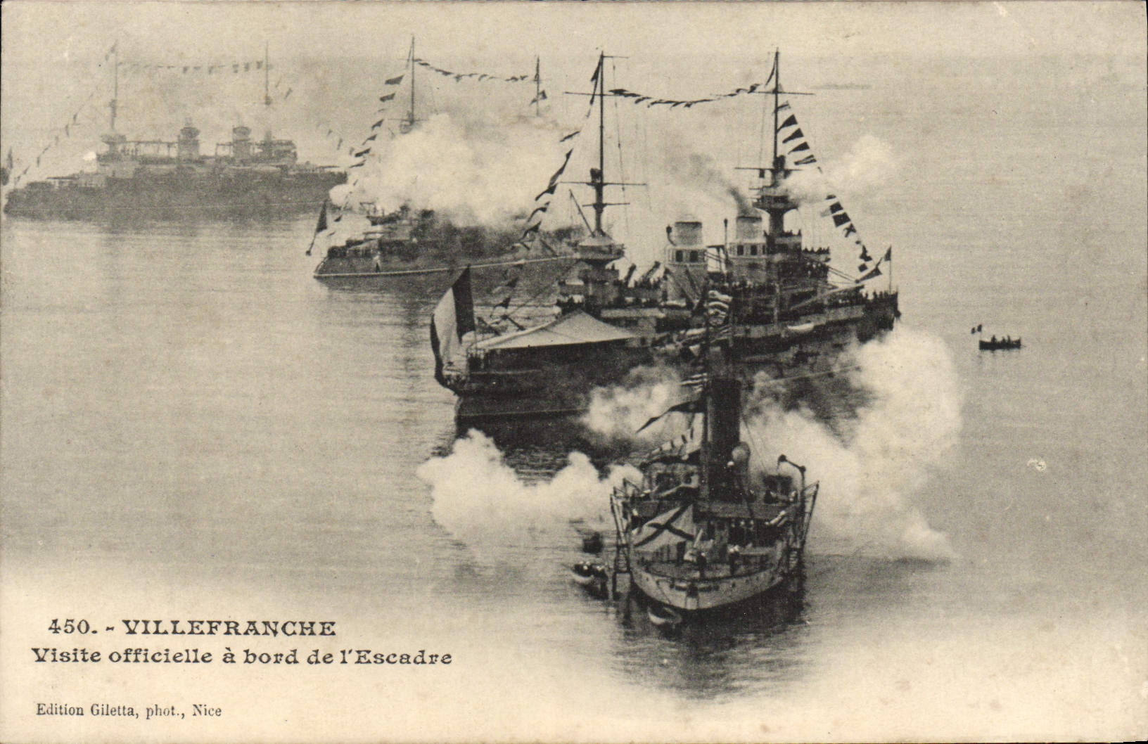 CPA Villefranche Visite Officielle a Bord de L'Escadre Bateaux