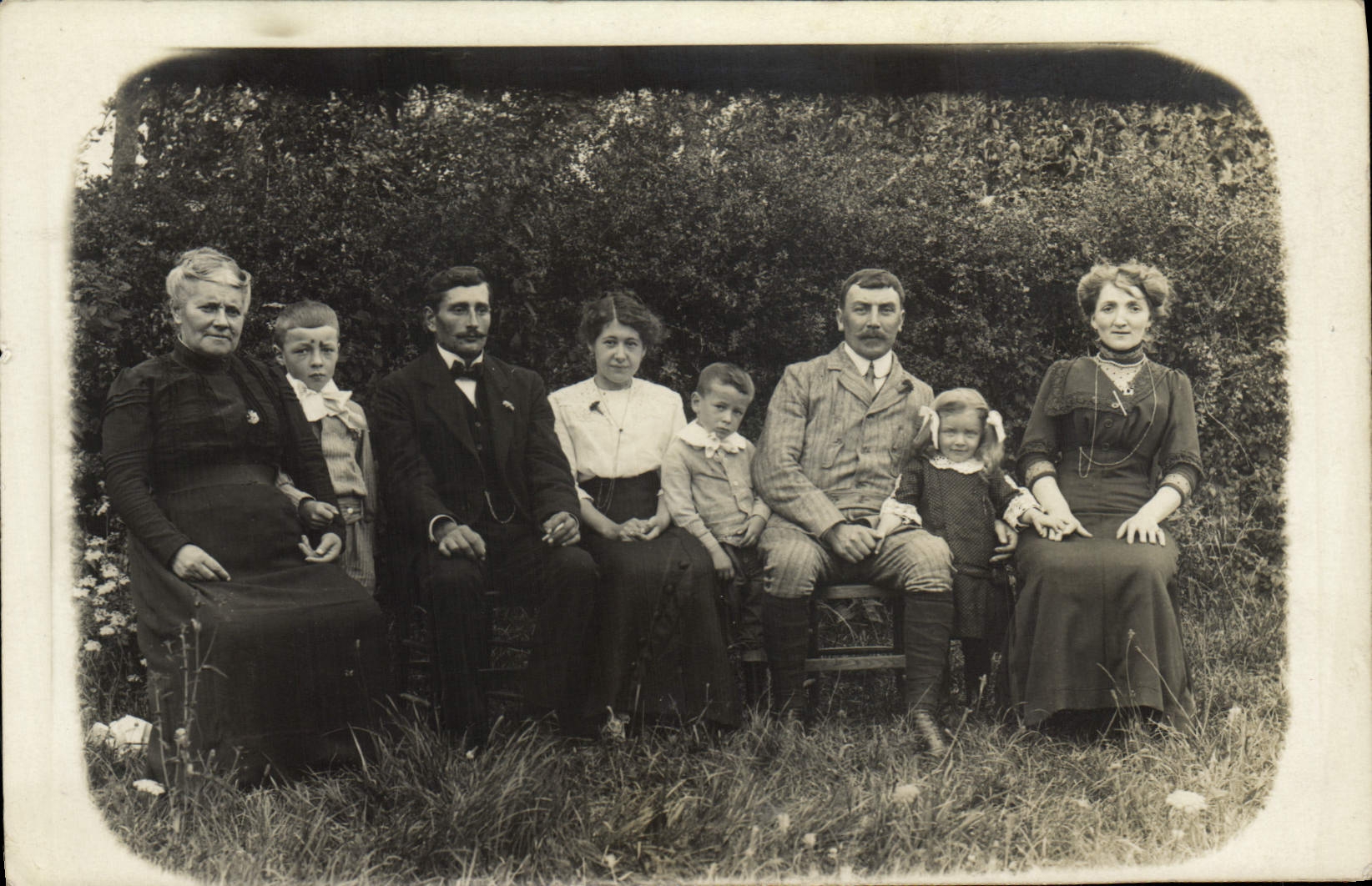 CARTE PHOTO Amiens Famill 