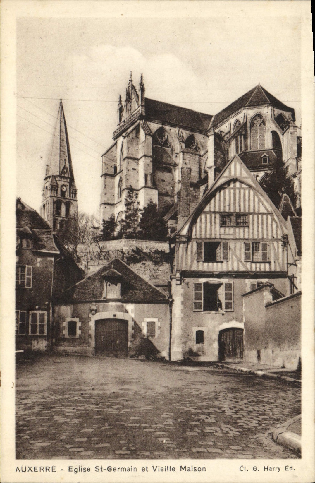 VINTAGE POSTCARD Auxerre Church German St and Old House