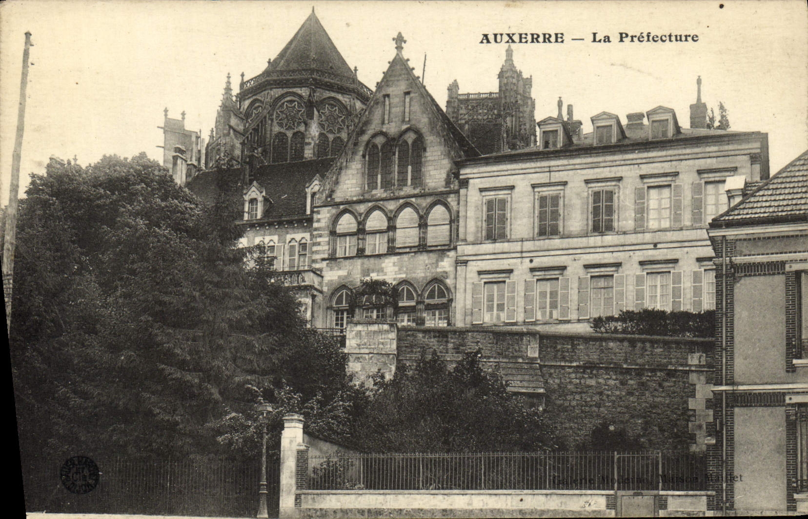 CPA Auxerre La Prefecture