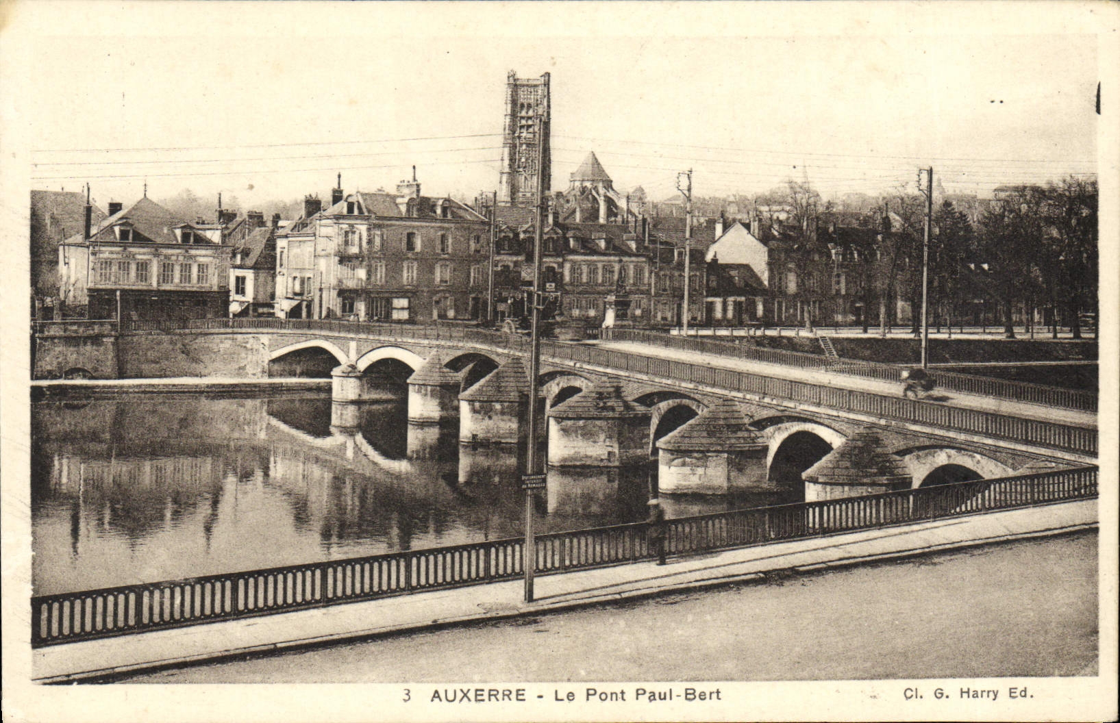 CPA Auxerre Le Pont Paul Bert