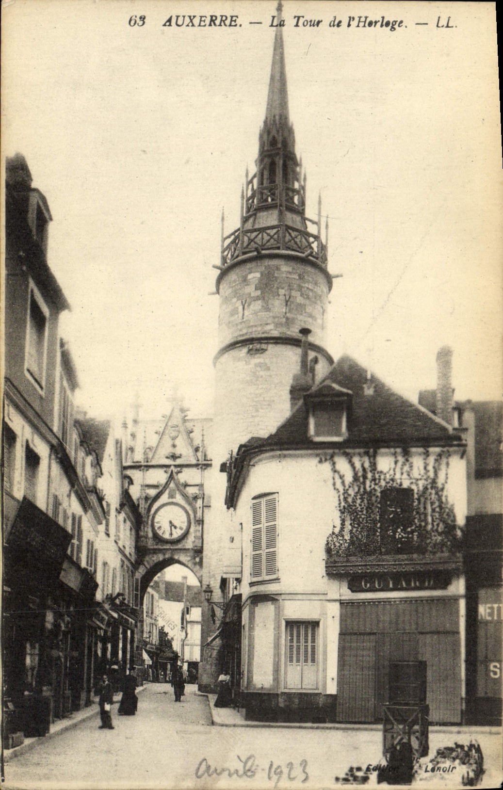 VINTAGE POSTCARD Auxerre the Turn of the Clock