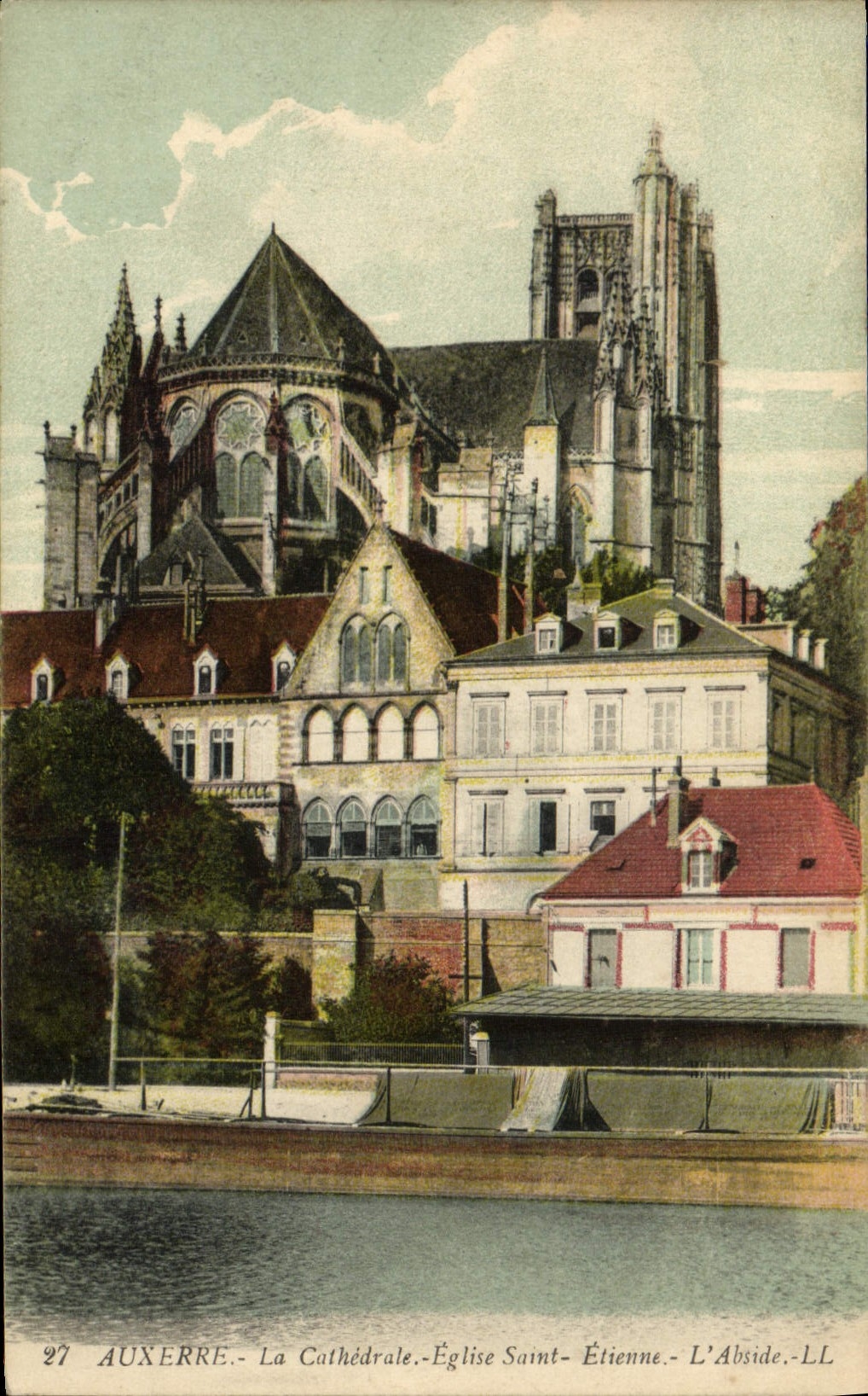 CPA Auxerre La Cathedrale Eglise Saint Etienne L'Abside