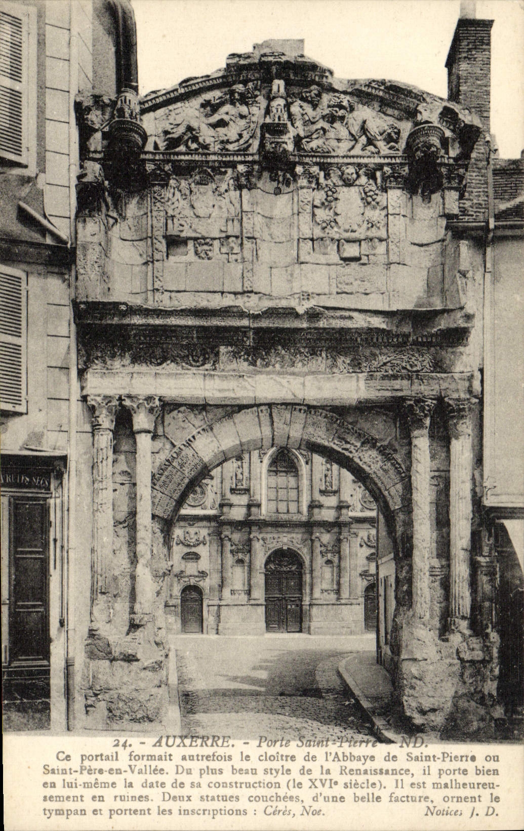 CPA Auxerre Porte Saint Pierre