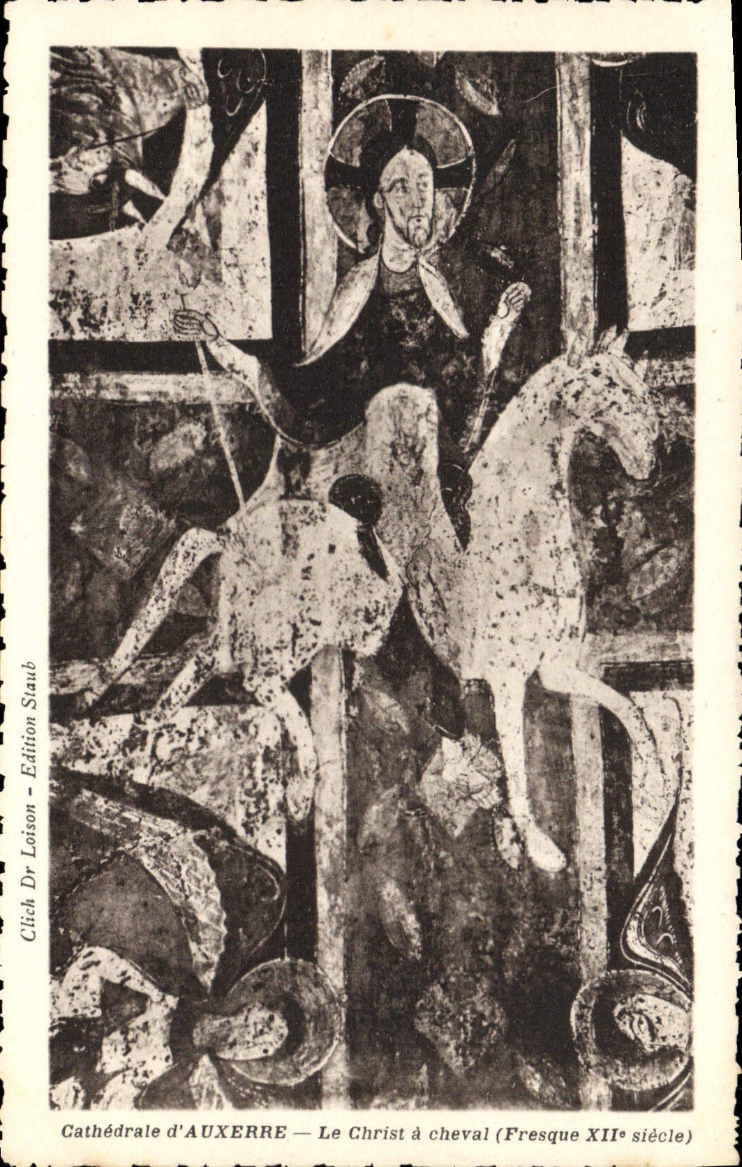 VINTAGE POSTCARD Auxerre Christ has Cheval Cathedral