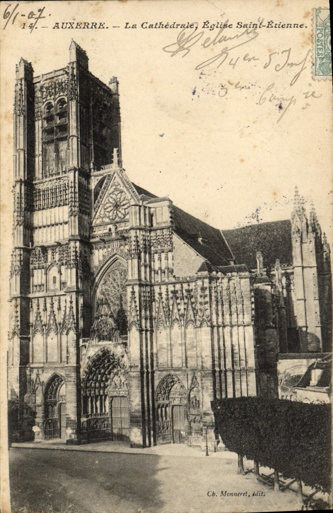 CPA Auxerre La Cathedrale Eglise Saint Etienne