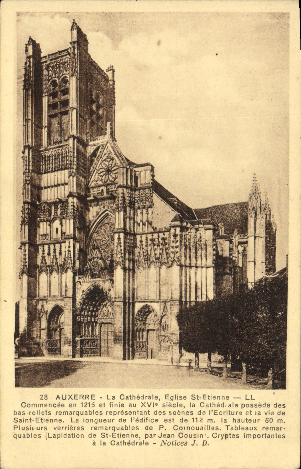 CPA Auxerre La Cathedrale Eglise St Etienne
