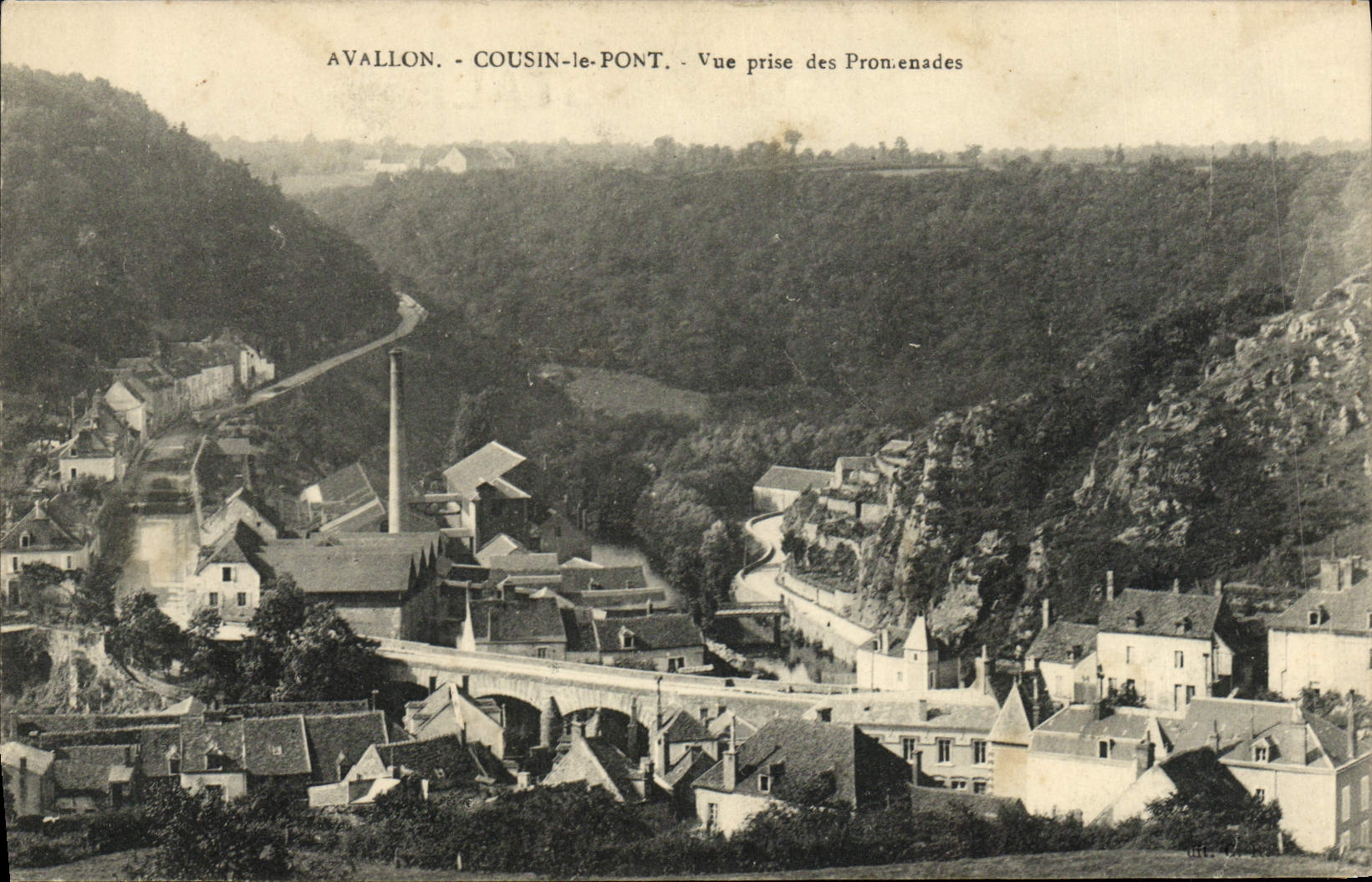 CPA Avallon Cousin Le Pont Vue Prise Des Promenades