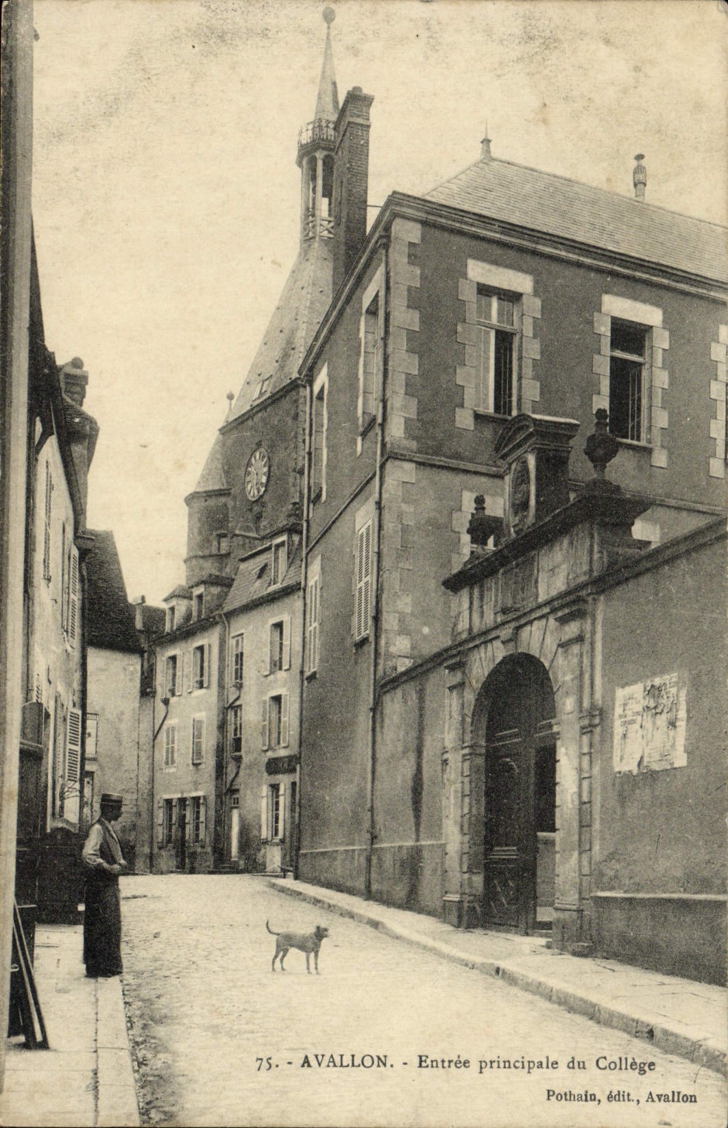 CPA Avallon Entree Principale Du College