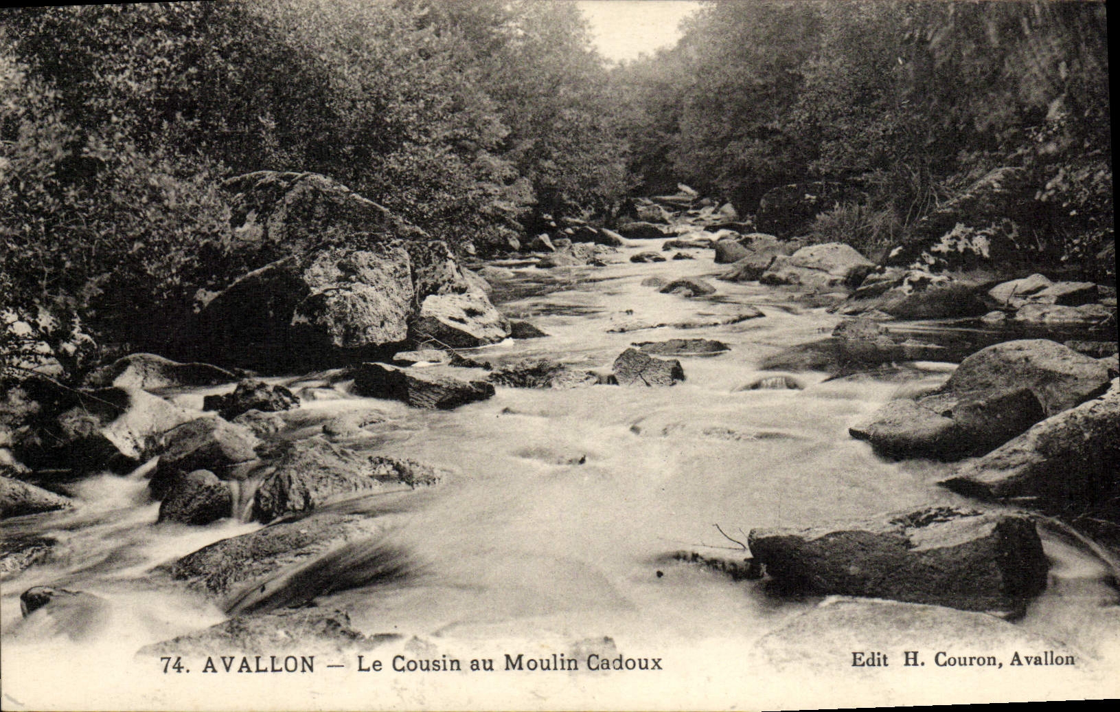 CPA Avallon Le Cousin Au Moulin Cadoux
