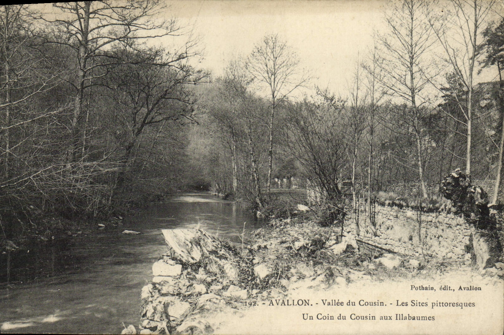 Valle de Avallon de la POSTAL de la VENDIMIA de los sitios pintorescos del primo una esquina del primo en Illabaumes