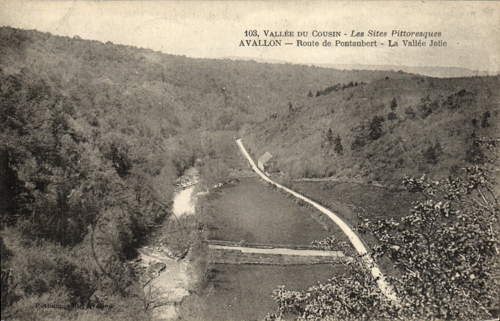 CPA Avallon Route De Pontaubert La Vallee Jolie