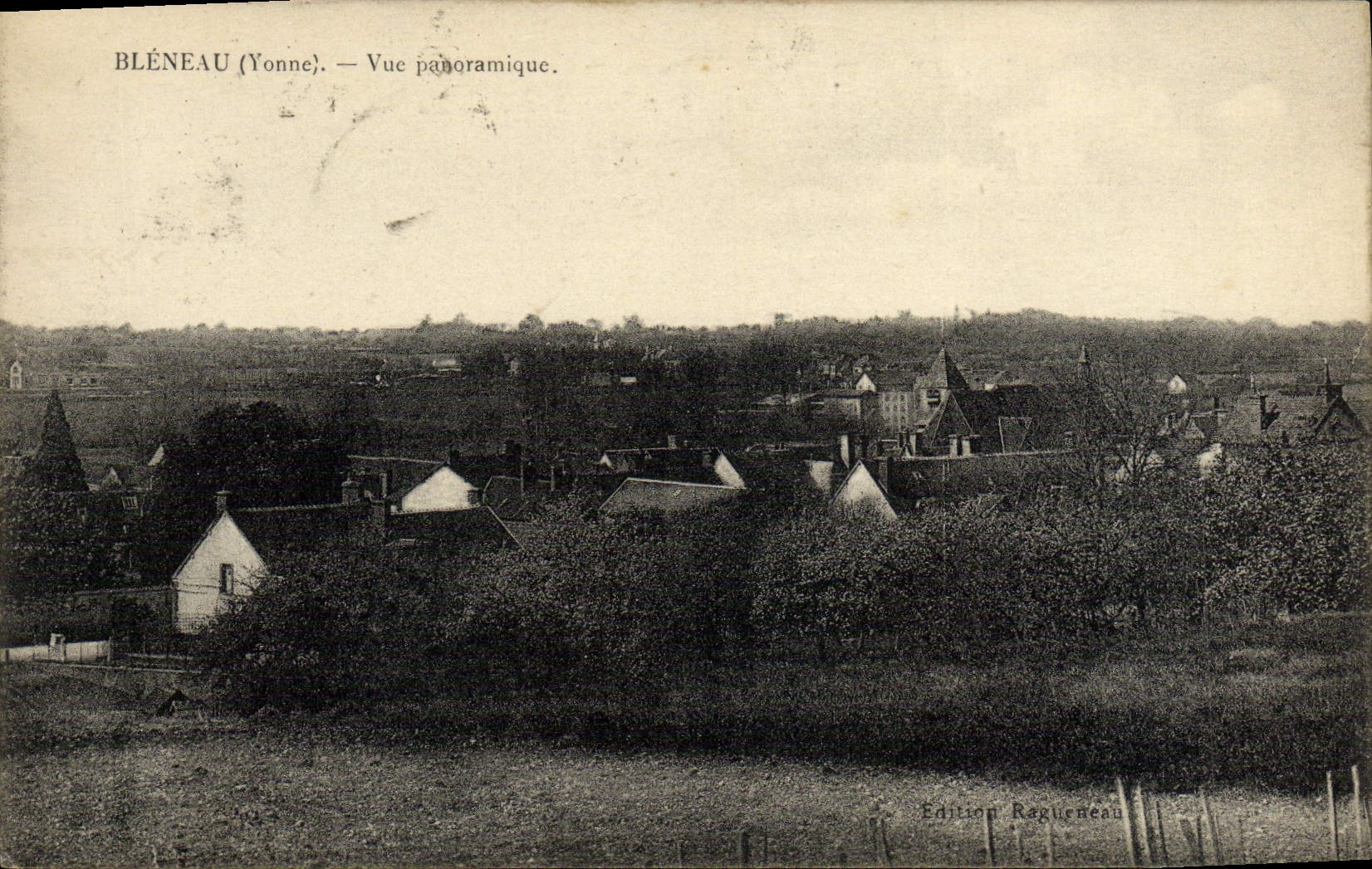 CPA Bleneau Vue Panoramique