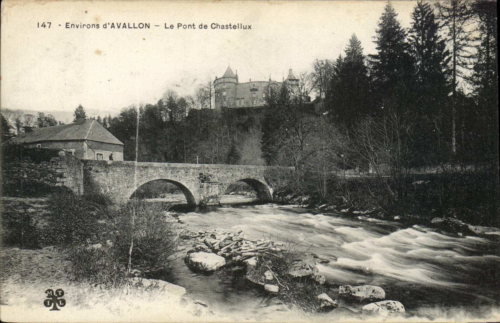 CPA Environs d'Avallon Le Pont De Chastellux