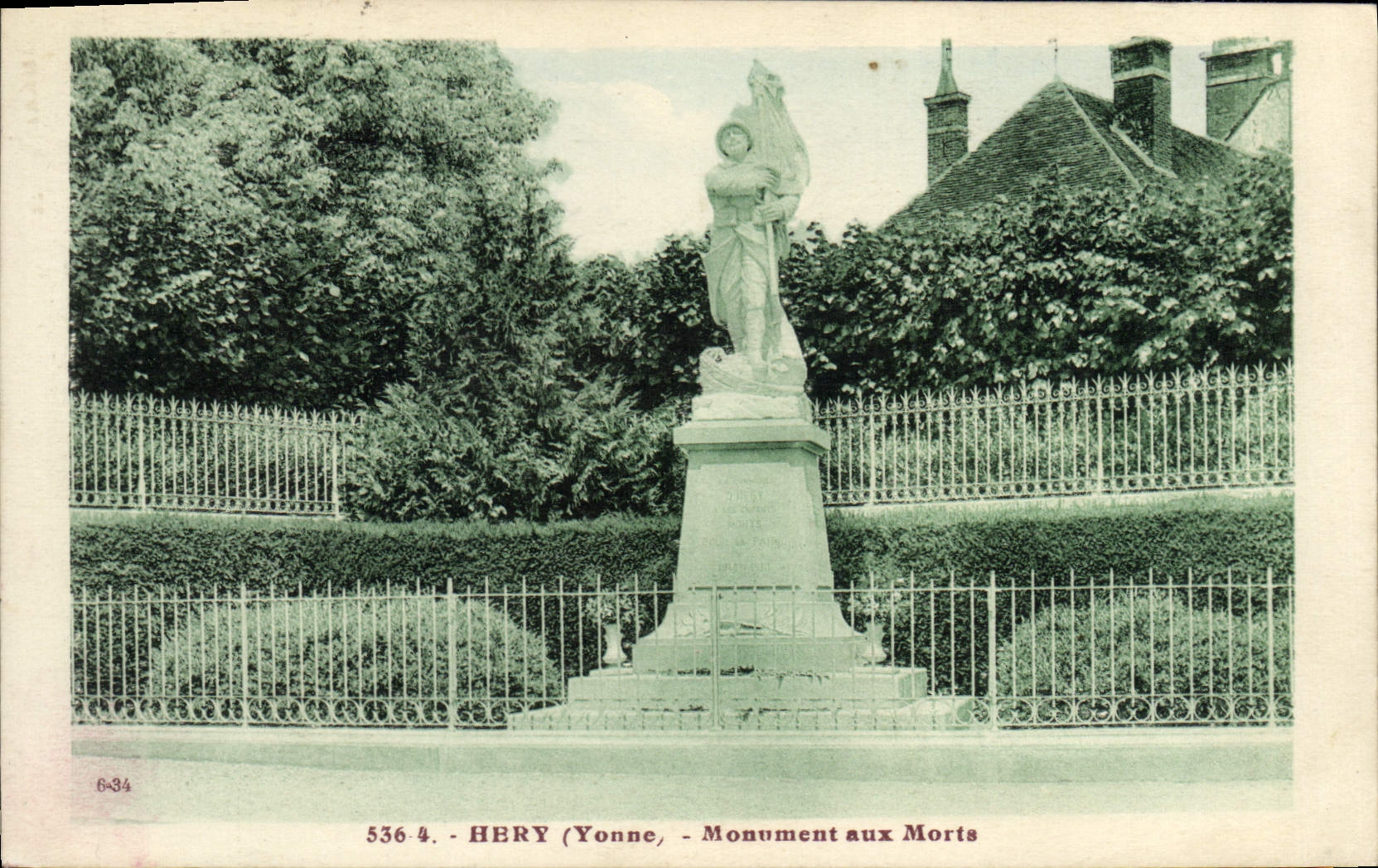 CPA Hery Monument Aux Morts Militaria 