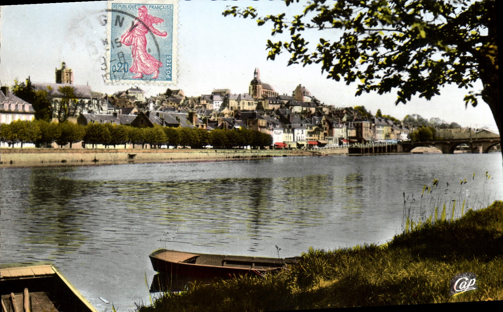 CPM Joigny Vue Generale