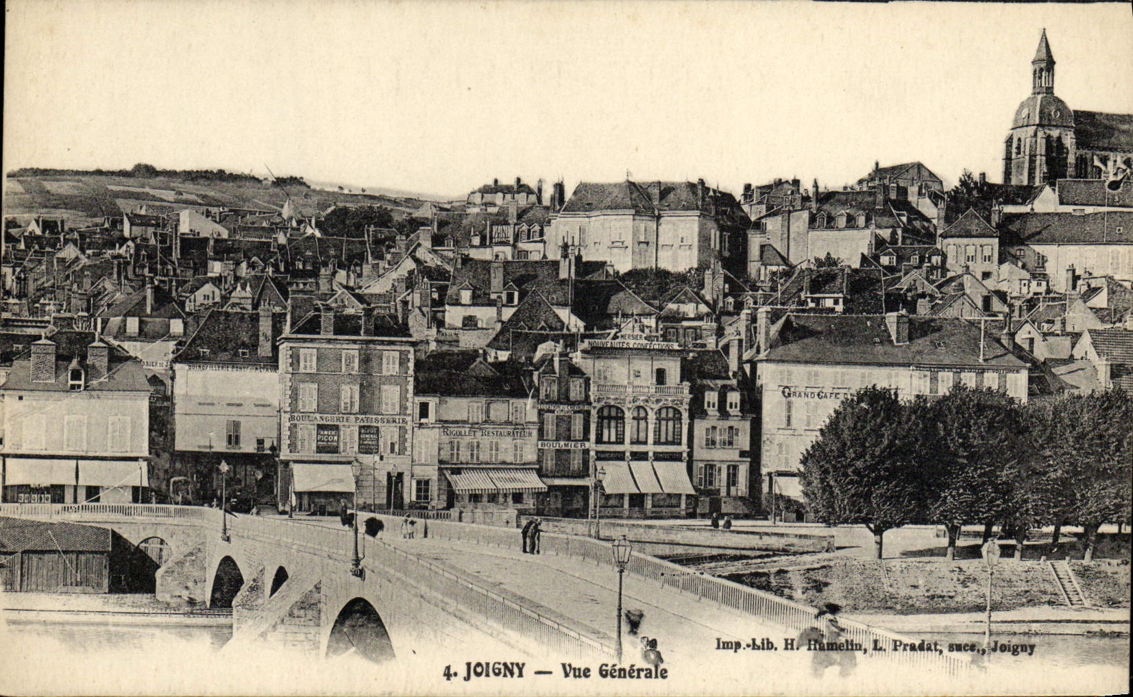 CPA Joigny Vue Generale