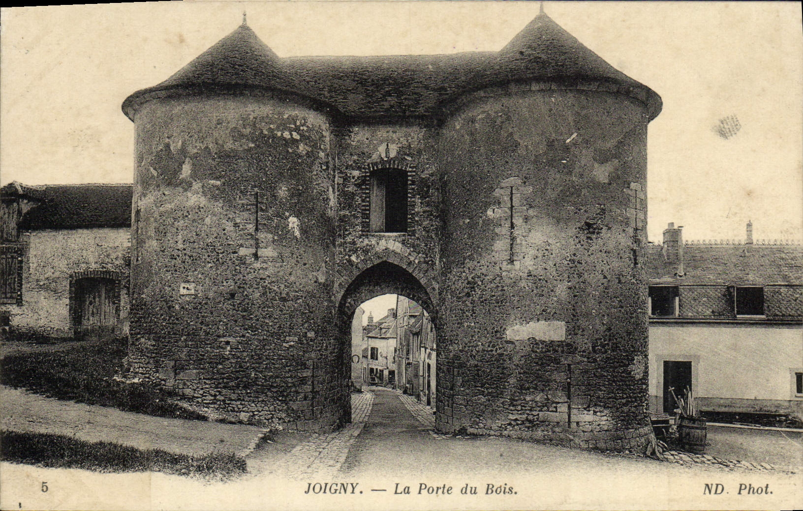 CPA Joigny La Porte Du Bois