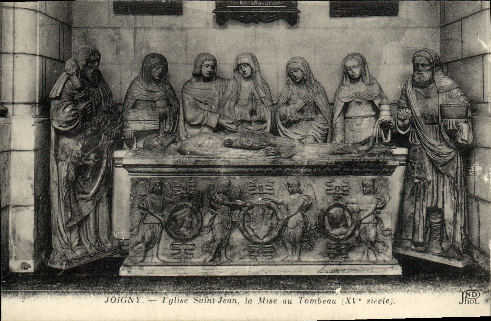 CPA Joigny Eglise Saint Jean La Mise Du Tombeau