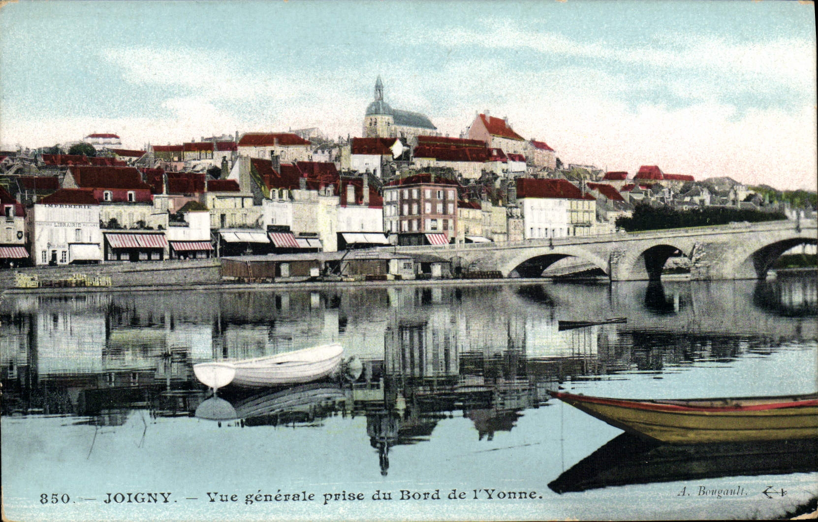 Opinión de Joigny de la POSTAL de la VENDIMIA tomada del borde de Yonne