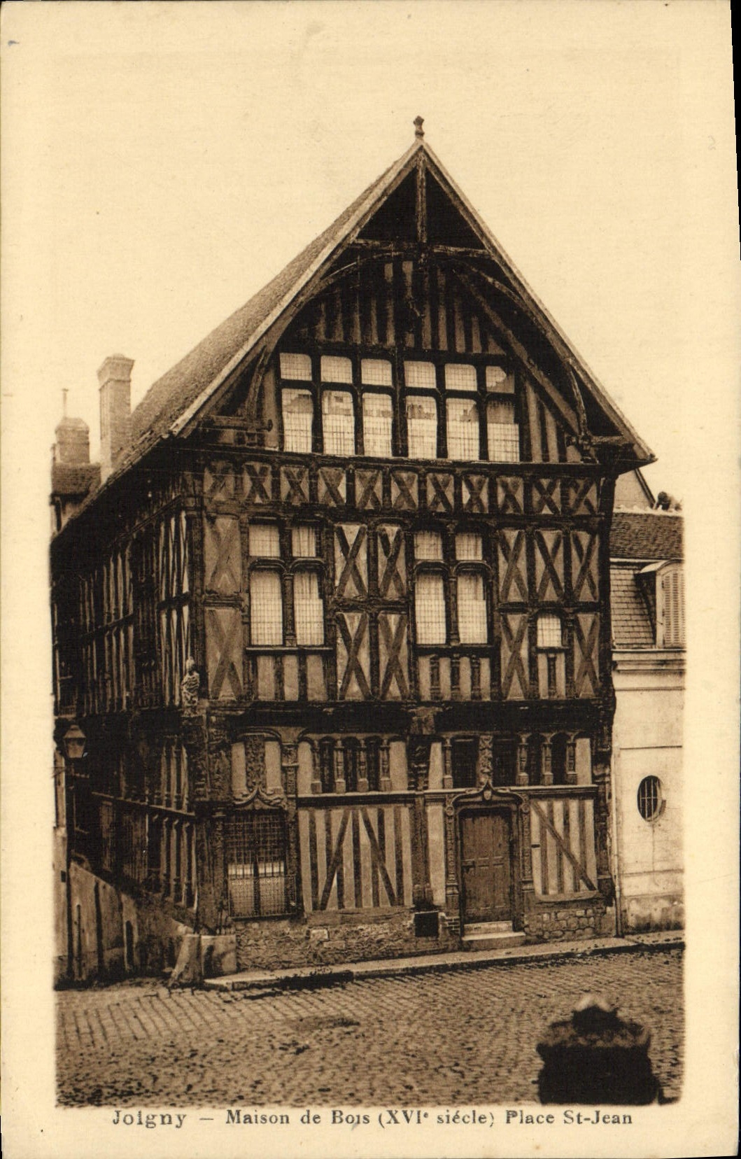 Casa de Joigny de la POSTAL de la VENDIMIA de décimosexto St Jean del lugar de madera