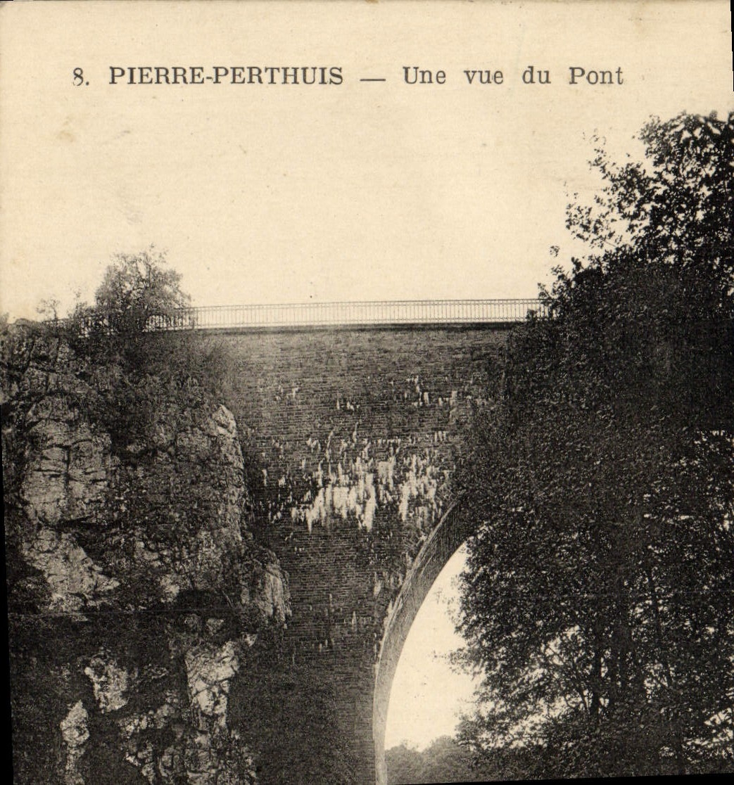 VINTAGE POSTCARD Pierre Perthuis a sight of the Bridge