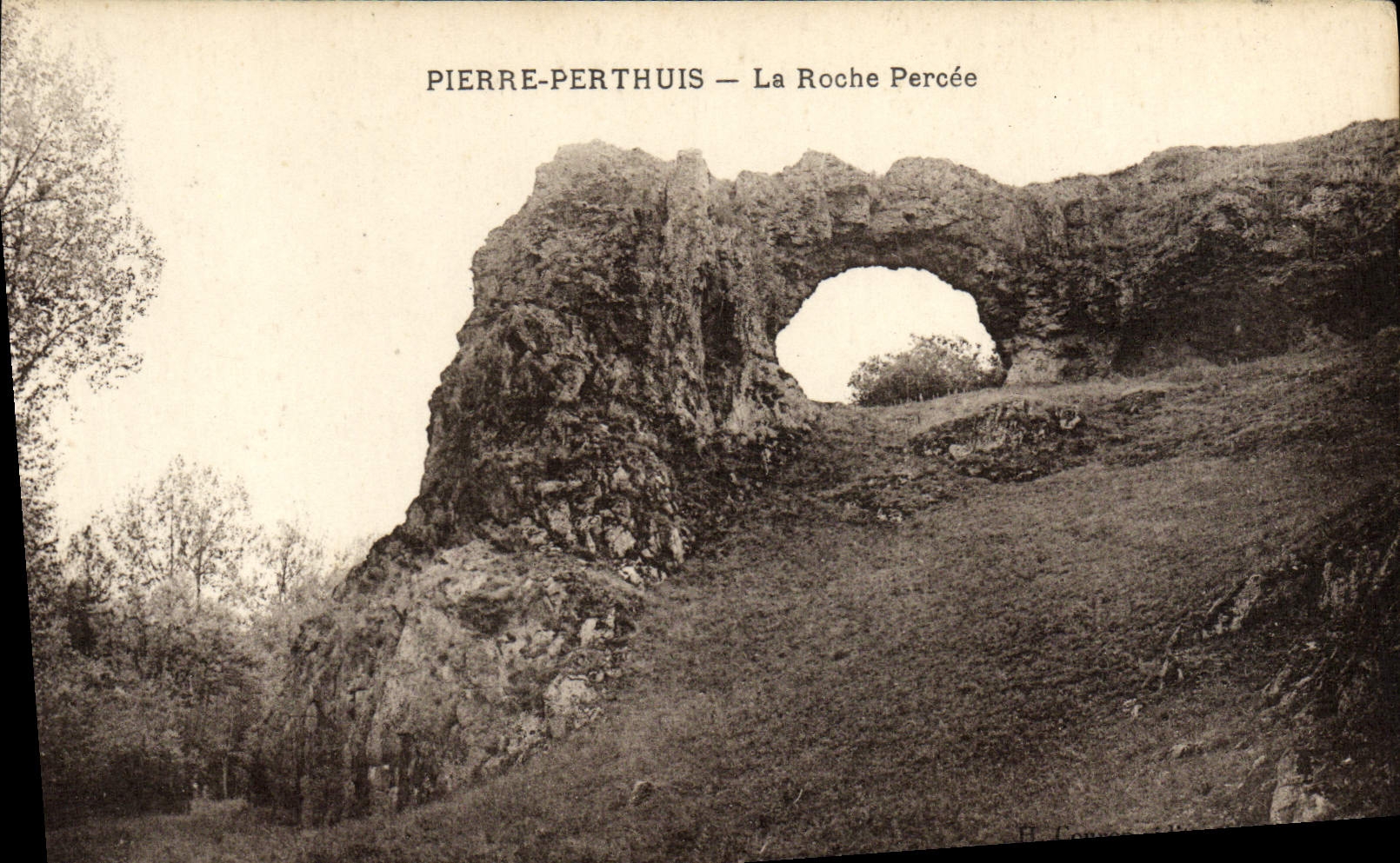 CPA Pierre Perthuis La Roche Percee