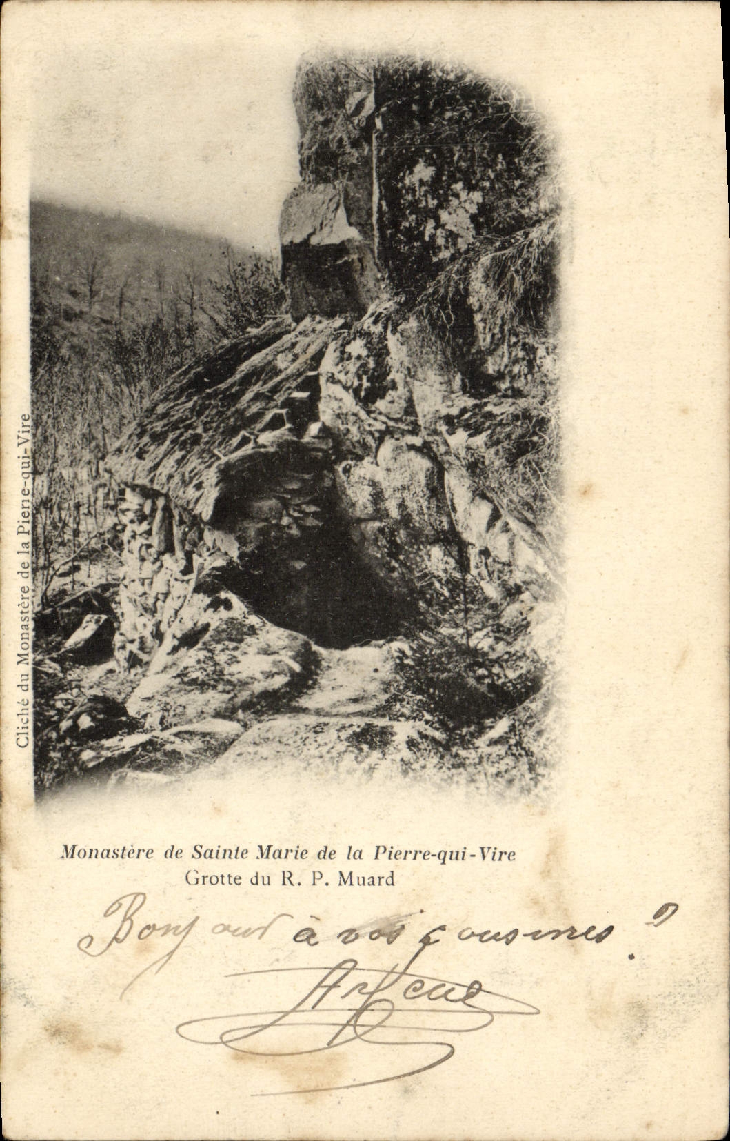CPA Monastere de Ste Marie de La Pierre qui Vire Grotte du RP Muard