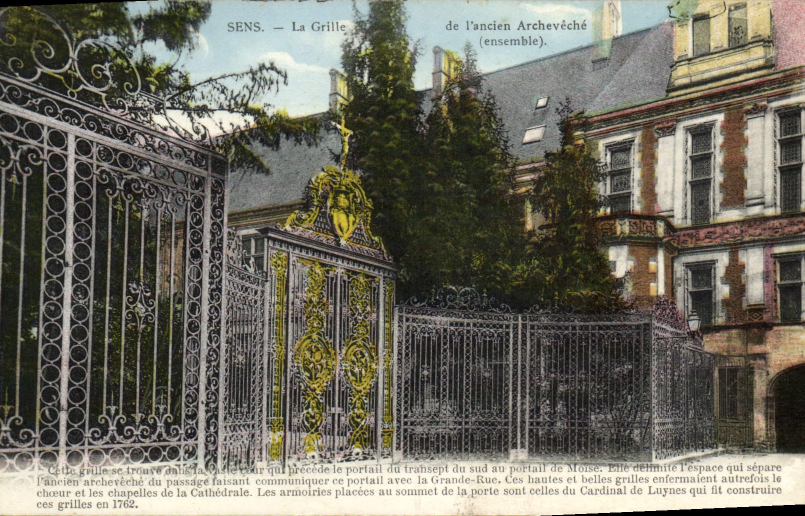 CPA Sens La Grille de l'ancien Archeveche