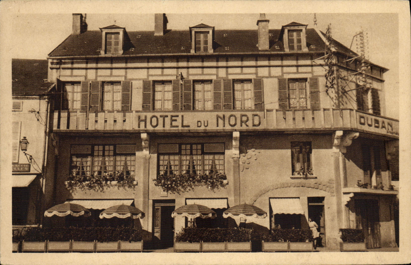 CPA Hotel Du Nord et de la Poste Quarre les Tombes