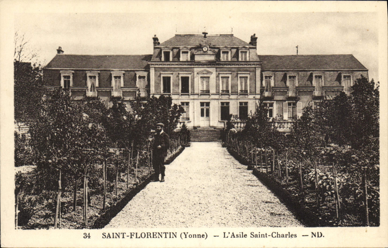 CPA St Florentin L'Asile Saint Charles