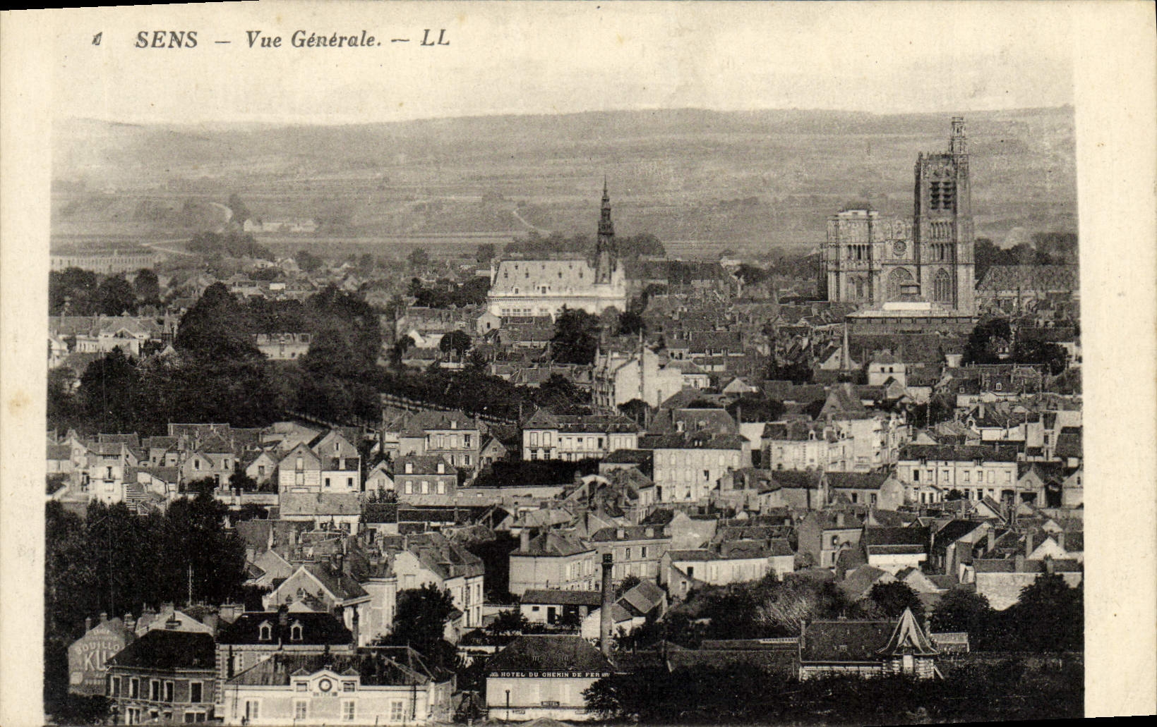 CPA Sens Vue Generale