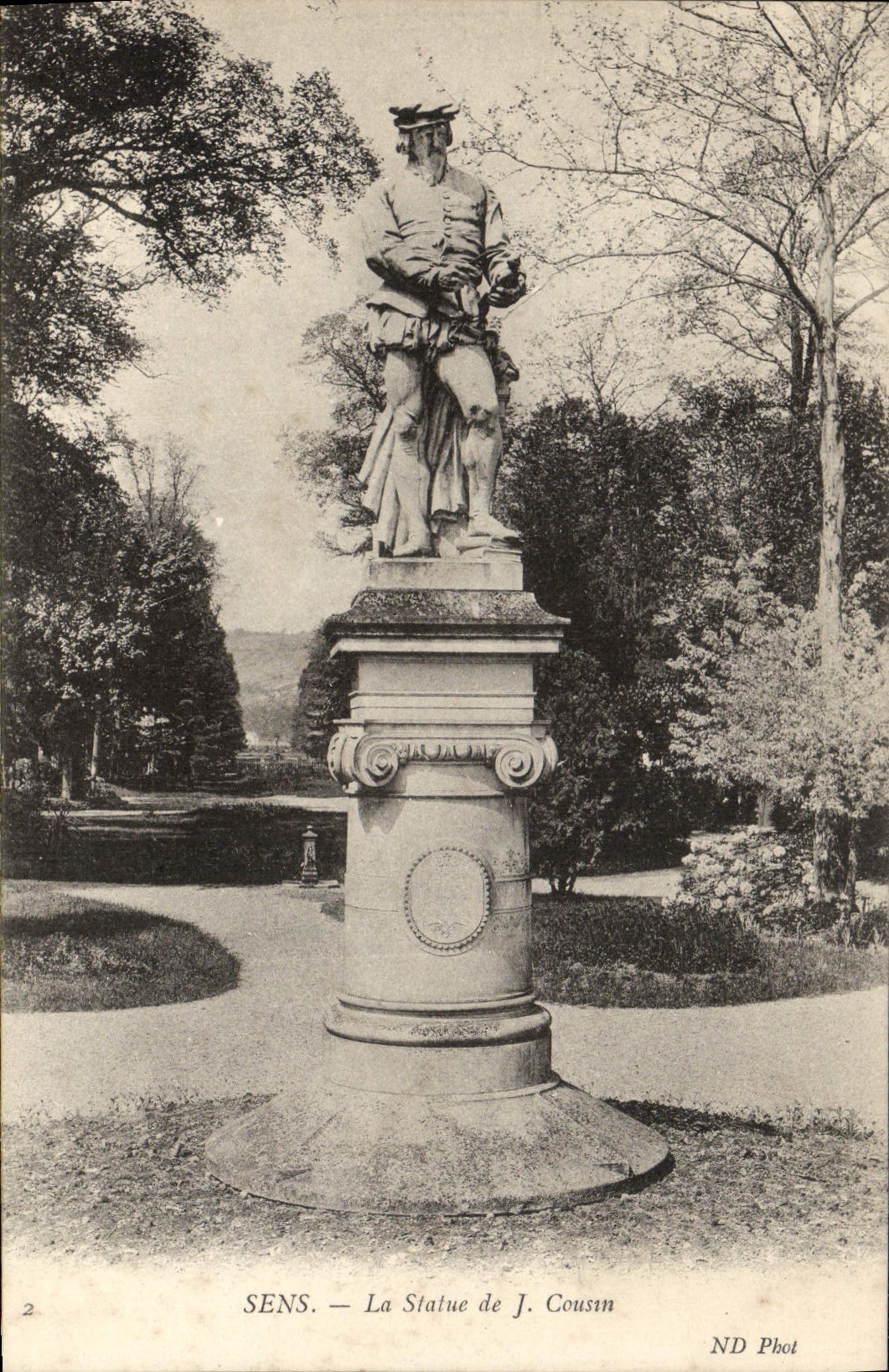 VINTAGE POSTCARD Sens the Statue of J Cousin