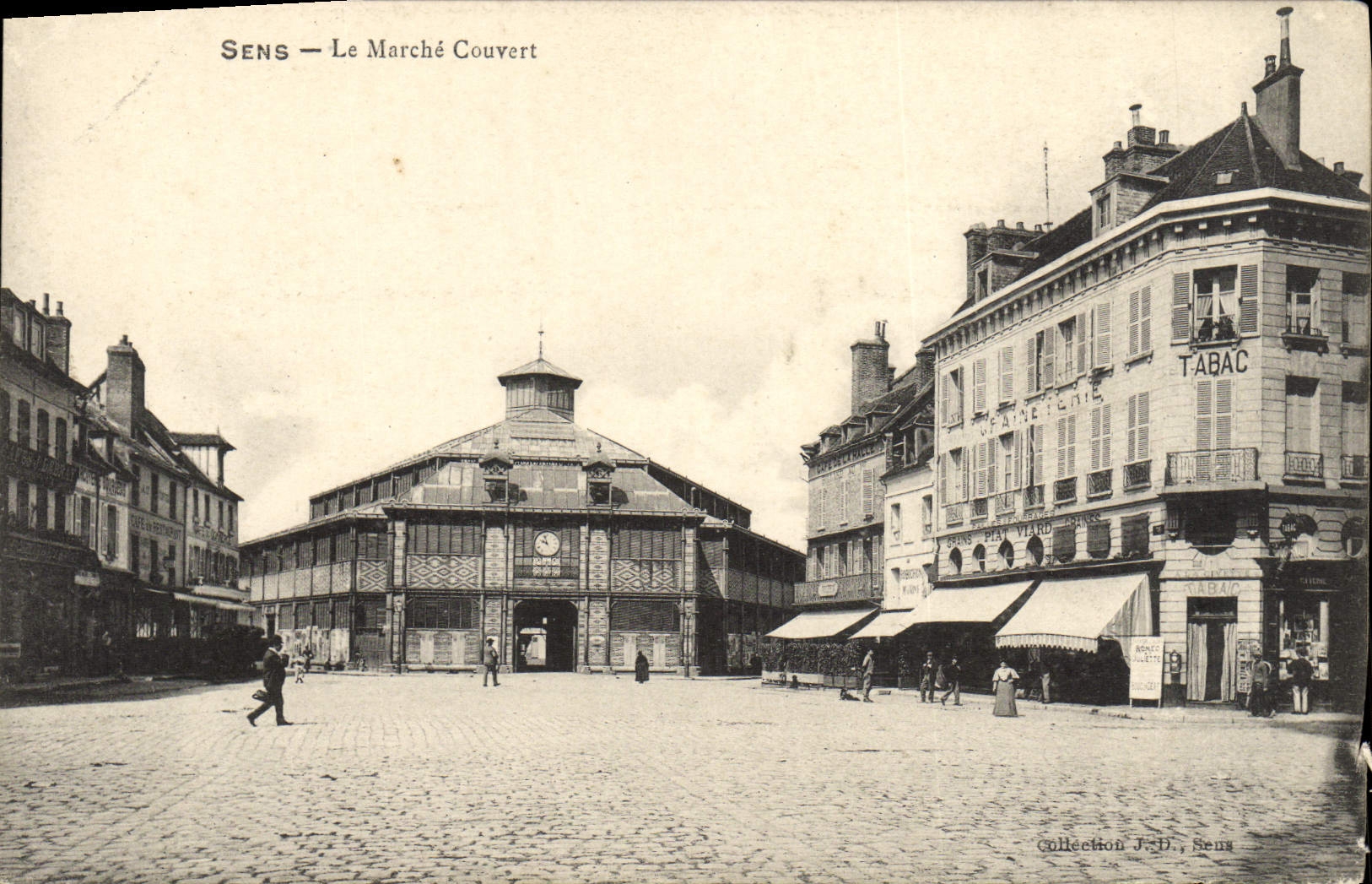 CPA Sens Le Marche Couvert