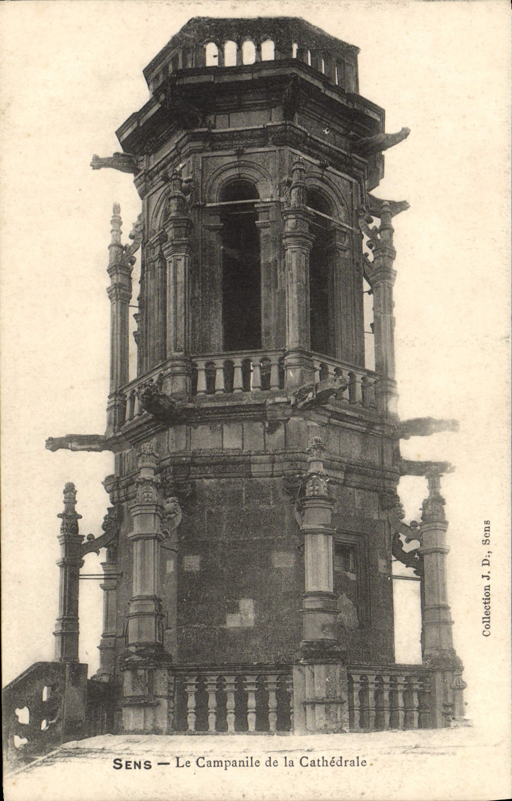 VINTAGE POSTCARD Sens the Bell-tower Of the Cathedral