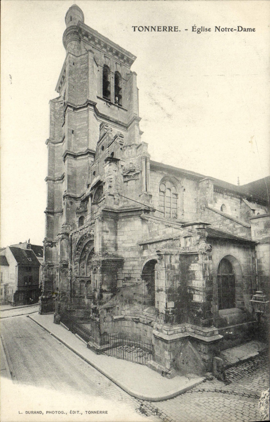 CPA Tonnerre Eglise Notre Dame
