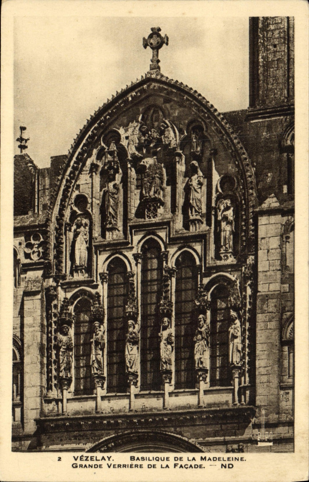 VINTAGE POSTCARD Vezelay Basilica Of the glass Large Madeleine of the frontage