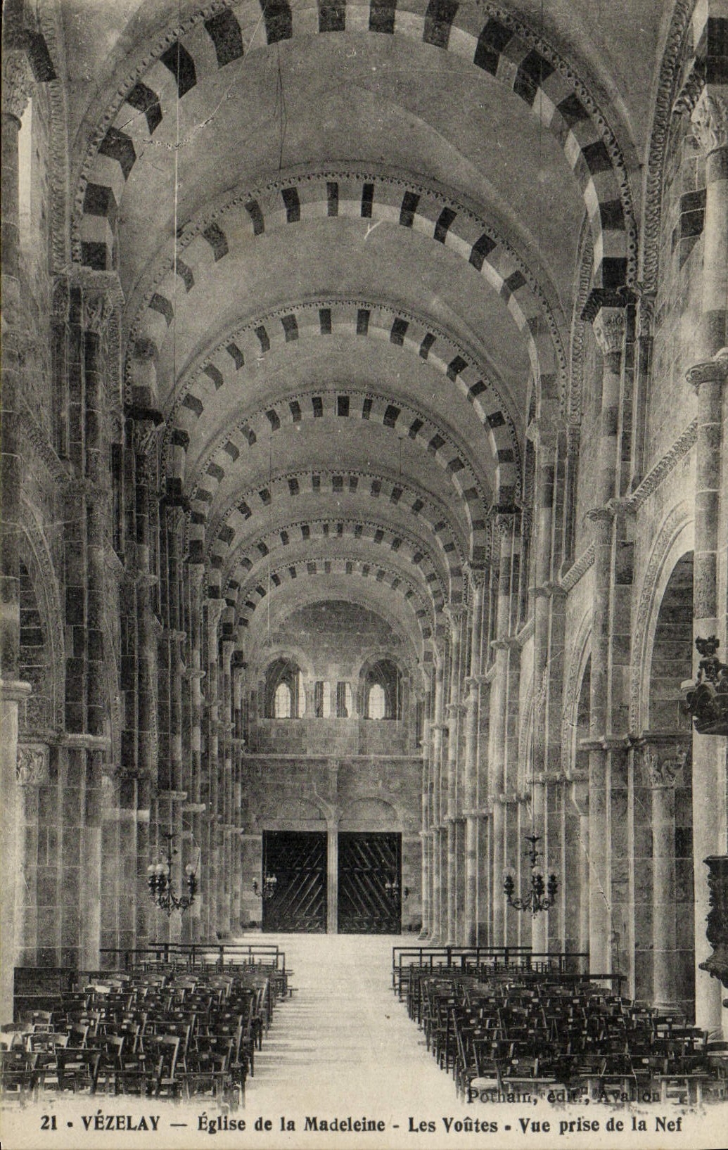 VINTAGE POSTCARD Vezelay Church of the Madeleine Vaults Seen from of the nave