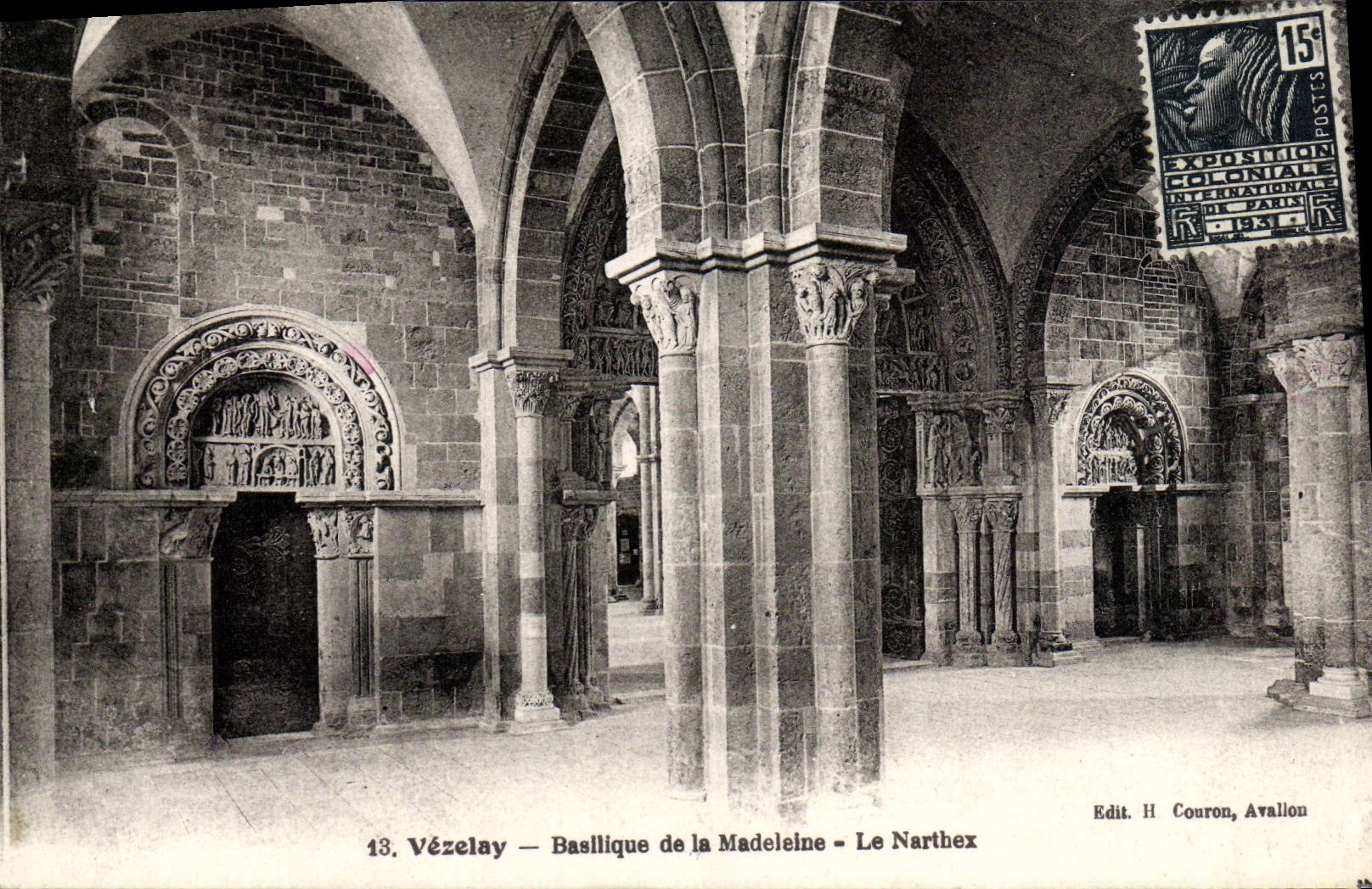 CPA Vezelay Basilique de la Madeleine Le Narthex