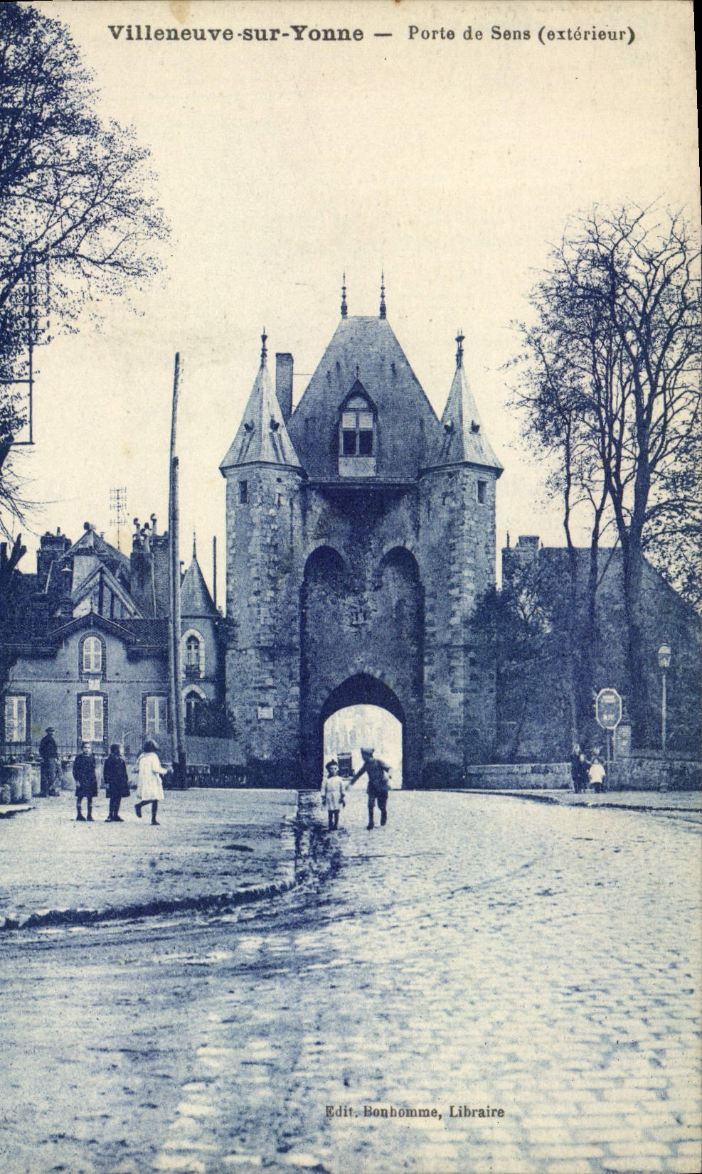 CPA Villeneuve Sur Yonne Porte De Sens