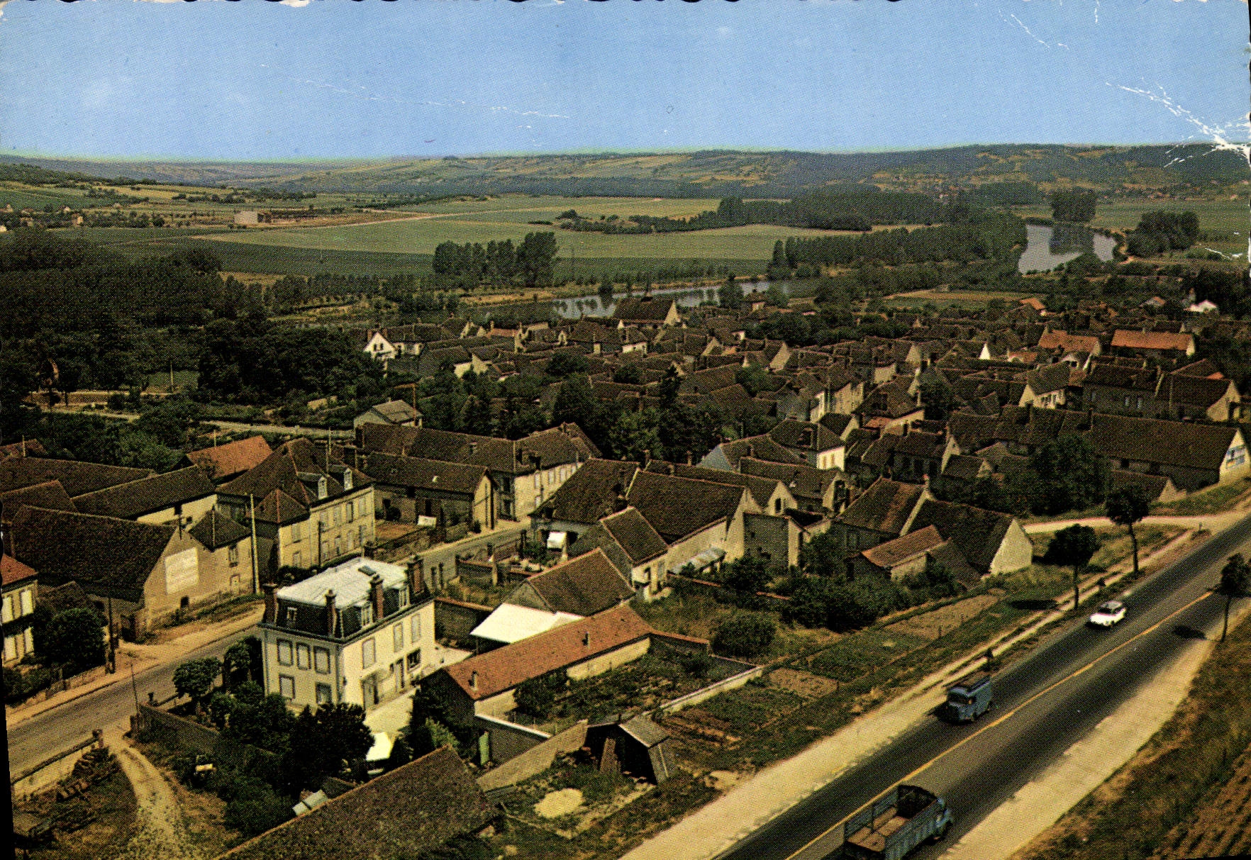 CPM Villevallier Vue Generale