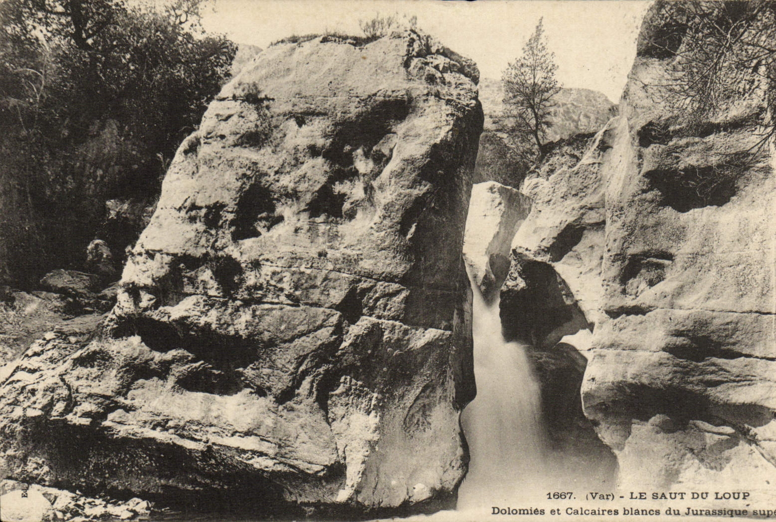 CPA Le Saut Du Loup Dolomies Et Calcaires Blancs Du Jurassique superieur